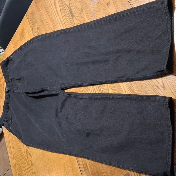 Abercrombie & Fitch Denim - ABERCROMBIE & FITCH Jeans Women 28 / 6 BLACK LOOSE HIGH RISE Preowned Denim Used